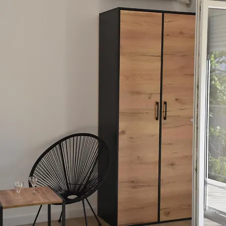 Trivunov -studio 1 公寓 *